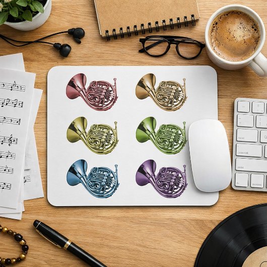 Regenbogenfrenchhorn-Collage-Design Mousepad