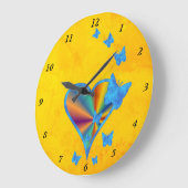 Regenbogenherz und Schmetterling Große Wanduhr (Winkel)
