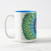 Regenbogenmandala-Tasse (riesig) Zweifarbige Tasse (Links)