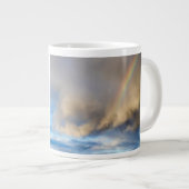 Regenbogenrebellion Jumbo-Tasse (Vorderseite Rechts)