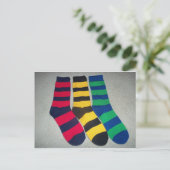 Regenbogensocken Postkarte (Stehend Vorderseite)
