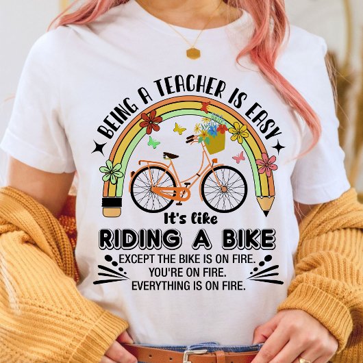 Regenbogenstift-Lehrerin Wertschätzung, lustiger L T-Shirt