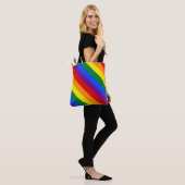 Regenbogenstolz Tasche (Am Model)