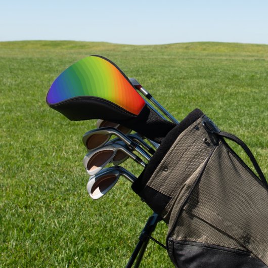 Regenbogenstreifen Golf Headcover (In SItu)