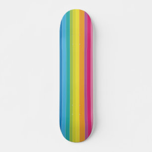 Regenbogenstreifen Skateboard
