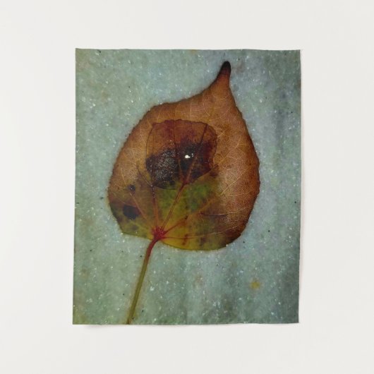 Regenfall auf der linken Seite Wandteppich (Vorderseite)