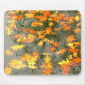 regengefallene Blätter Mousepad (Vorne)