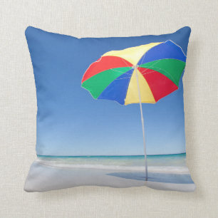 Regenschirm auf Strand   Australien Kissen