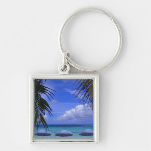 Regenschirme am Strand, St. Maarten, Karibik Schlüsselanhänger