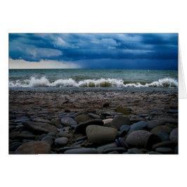 Regensturm über dem See