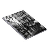 Regentag in Paris| Schwarz und Weiß Notizblock (Rechte Seite)