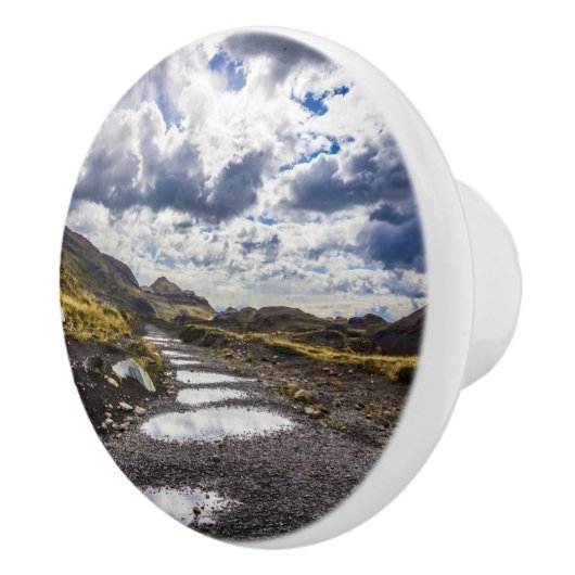 Regentag in Torres del Paine NP Keramikknauf (Rechts)