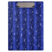 Regentropfen auf blauem Metall Klemmbrett (Vorderseite)