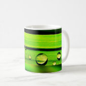Regentropfen auf Gras Kaffeetasse (VorderseiteRechts)