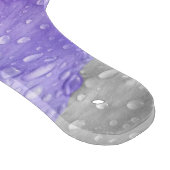 Regentropfen auf Iris Schneidebrett (Ecke)