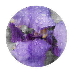 Regentropfen auf Iris Schneidebrett
