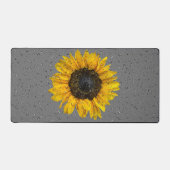 Regentropfen auf Sonnenblumen Schreibtischunterlage (Vorderseite)