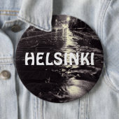 Regenwasser fließt in den Straßen von Helsinki Button (Beispiel)