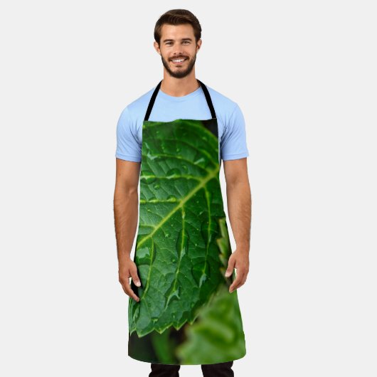 Regenwasser-Tropfen-Blätter nass Schürze (Getragen)