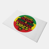 Reggae design with positive quotes and reggae flag fußmatte (Schrägansicht)