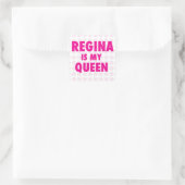 Regina ist meine Königin Quadratischer Aufkleber (Tasche)