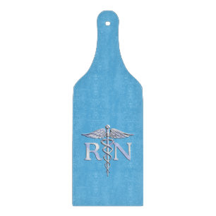 Registered Nurse RN Caduceus auf Baby Blue Decor Schneidebrett