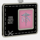 Registered Nurse RN Caduceus auf rosa Dekoration Rahmen-Ornament Silber (Rechts)