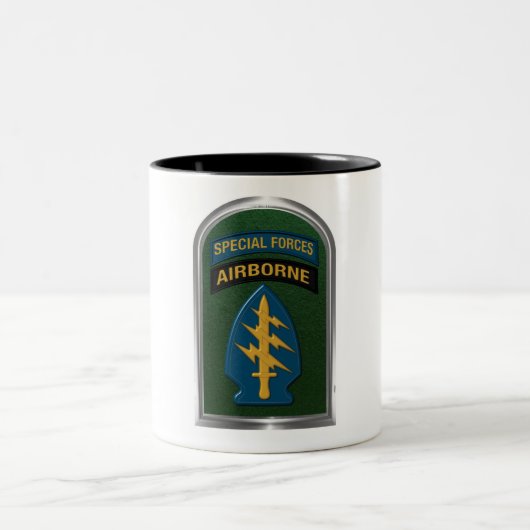 Registerkarte "Spezialstreitkräfte" und Tasse für  (Mittel)