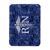Registriert Nurse RN Caduceus auf Navy Blue Camouf Magnet (Vertikal)