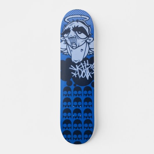 regnerischer TagesBluesplattform durch DOLLA Skateboard (Vorne)
