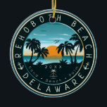 RehoBeide Beach Delaware Sunset Retro Souvenir 80e Keramik Ornament<br><div class="desc">RehoBeide Beach Delaware Sunset Retro Souvenir 80er. Cooles Sunset Retro-Design mit Wellen und Ihrem Lieblingsstrand in den USA, passend für den besten Delaware Strandliebhaber in Delaware .Einfaches Design, das als Weihnachtsgeschenk oder Geburtstag an Sie besten Freund, Freund , Mama Papa, die auch Liebe Delaware Strand. - Sie können die Vorlage...</div>