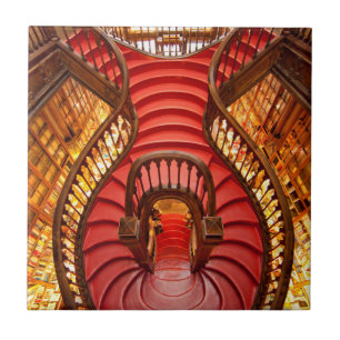 Reich verzierte rote Treppe, Portugal Fliese