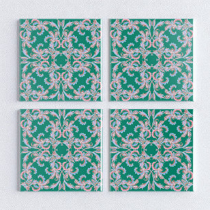 Reich verziertes Fliesenmuster mit floraler Filigr Fliese