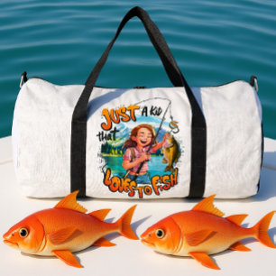 Reicher Fang: Junges Mädchen mit Fisch und Angel Duffle Bag