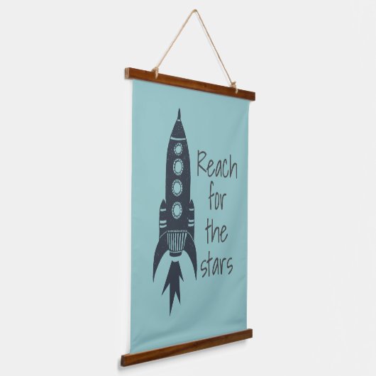 Reichweite für das Raumschiff der Sterne Wandteppich Mit Holzrahmen (Gewinkelt)