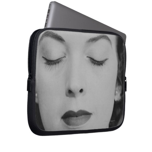 Reife Frau 2 Laptopschutzhülle (Vorne Rechts)