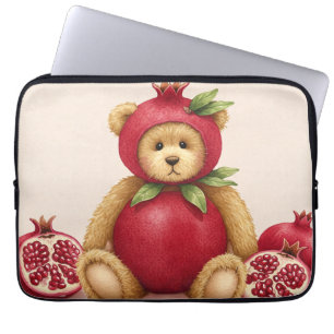 Reife Granatapfel Teddy von Natasha Us Laptopschutzhülle