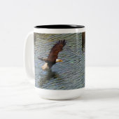Reife Wälder und Wälder Eagle Zweifarbige Tasse (Vorderseite Links)