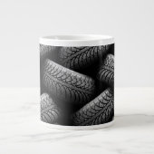 Reifen für schwarze Kraftfahrzeuge Jumbo-Tasse (Vorderseite)