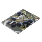 Reifenolien auf der Zweigstelle Olivenbaum Notizblock (Linke Seite)