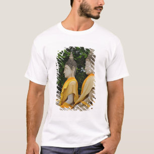 Reihe von Buddha-Statuen, Wat Yai Chaya Mongkol T-Shirt