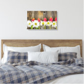 Reihe von Tulpen und Molsen aus Holz Leinwanddruck (Insitu (Schlafzimmer))