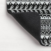 Reihen der Schwarzweiss-Gekritzel-Muster Mousepad (Ecke)