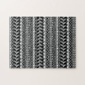 Reihen der Schwarzweiss-Gekritzel-Muster Puzzle (Horizontal)