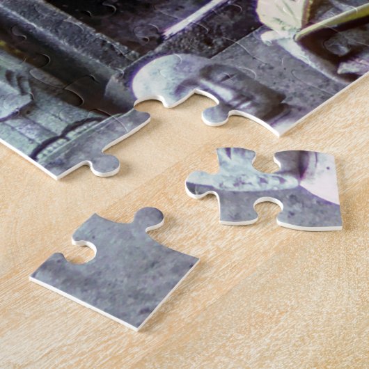 Reihen kleiner Jizo-Mönchsstatuen mit Bikes - Japa Puzzle (Seite)