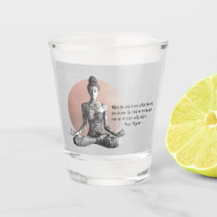 Reiki Master Lotus Pose Schnapsglas