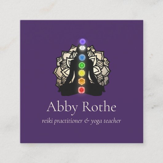 Reiki Master mit Chakras Lila Quadratische Visitenkarte (Vorderseite)