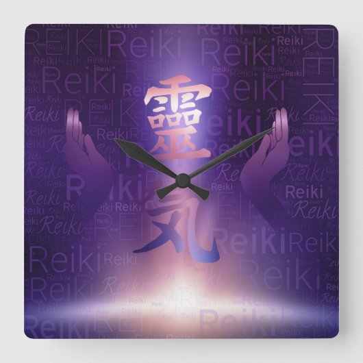 Reiki Symbole und Heilkräfte auf lila Licht Quadratische Wanduhr (Vorderseite)