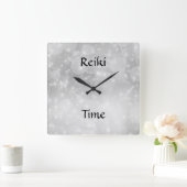 Reiki Zeit-Silber-Schein Quadratische Wanduhr (Zuhause)