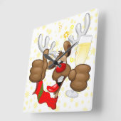 Reindeer Betrunken Funny Christmas Character Quadratische Wanduhr (Winkel)